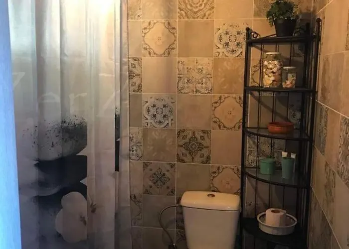 Anna's Olive Grove Amoliani