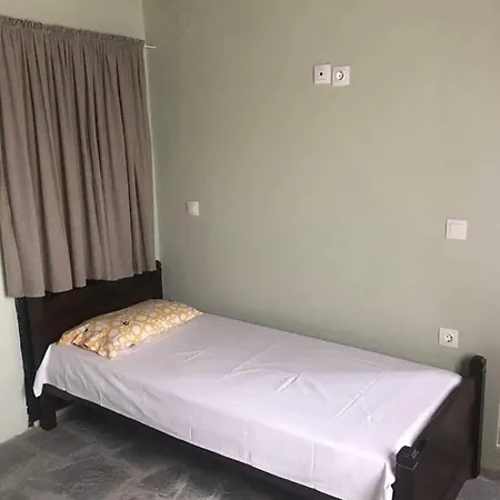 Anna's Olive Grove Feriehus *